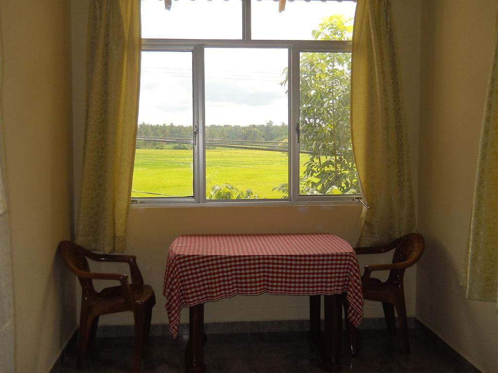 פולונרואה Sunset Tourist Home מראה חיצוני תמונה